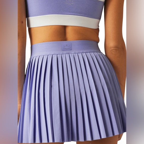 BEYOND YOGA if you pleats mini skirt in purple size medium - Picture 2 of 7